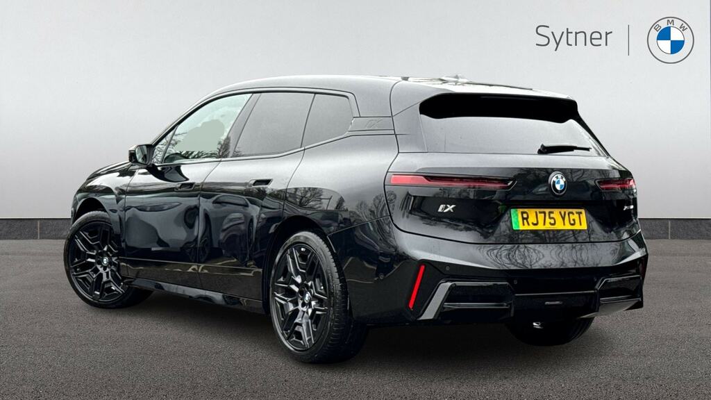 BMW iX 400Kw Xdrive60 M Sport 112Kwh Black #2
