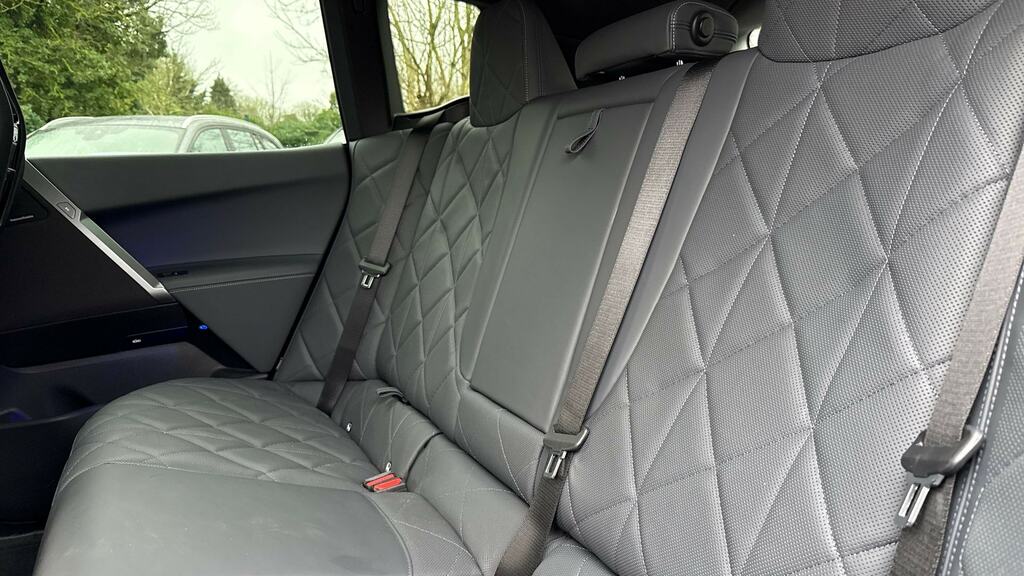 BMW iX 300Kw Xdrive45 M Sport 101Kwh Skylounge Grey #12