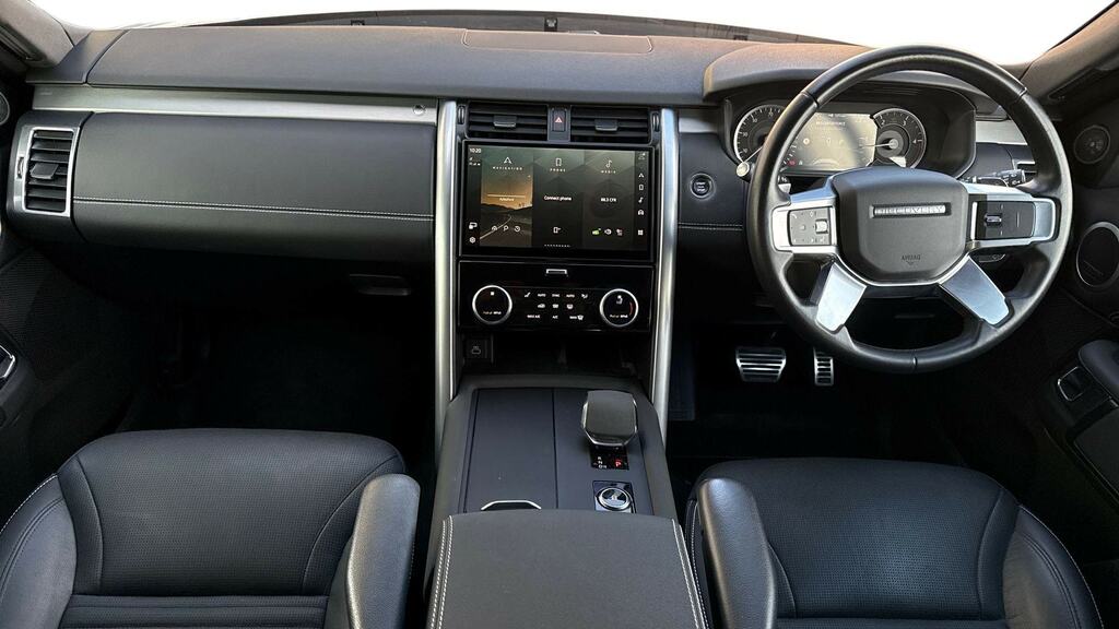 Land Rover Discovery 3.0 D300 Mhev Metropolitan Edition Suv Blue #9