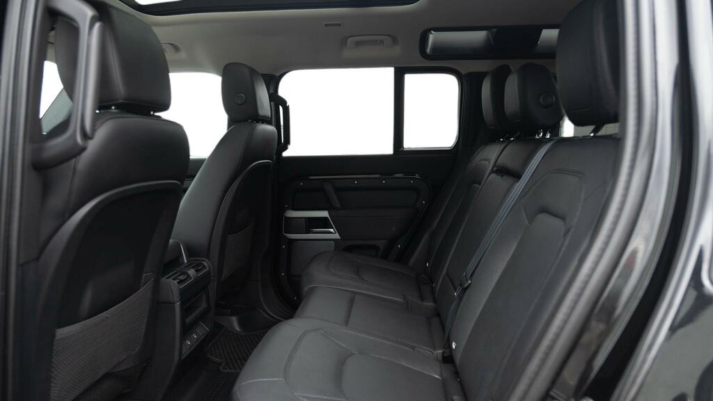 Land Rover Defender 110 3.0 D250 Xs Edition 110 Black #4