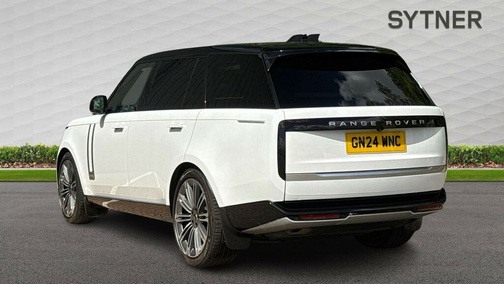 Land Rover Range Rover 3.0 P400 Lwb White #2