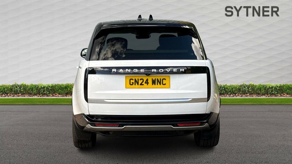 Land Rover Range Rover 3.0 P400 Lwb White #6