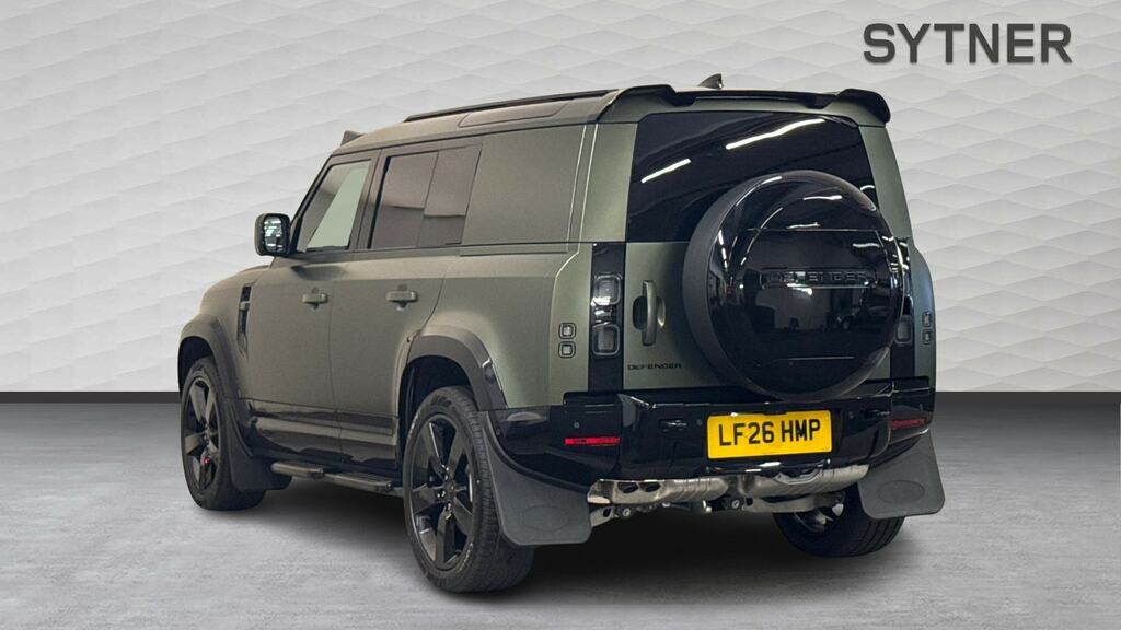 Land Rover Defender 110 3.0 D350 Hard Top X-dynamic Hse Green #2