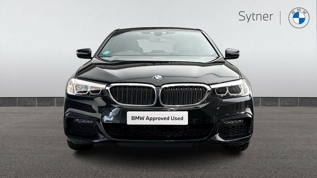BMW 5 Series 530D Xdrive M Sport Saloon White #16