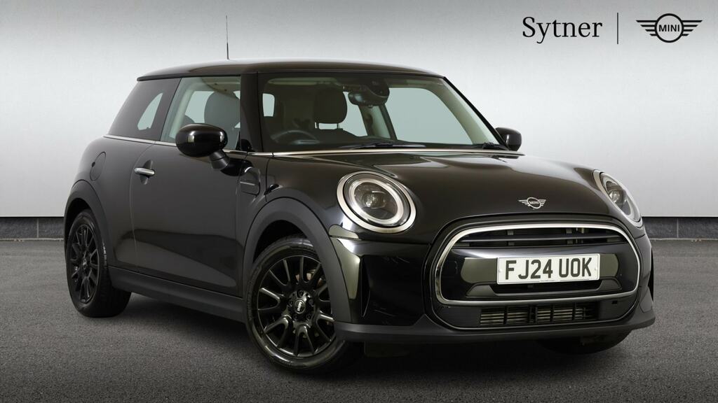 Mini Hatch 1.5 Cooper Classic Premium Black