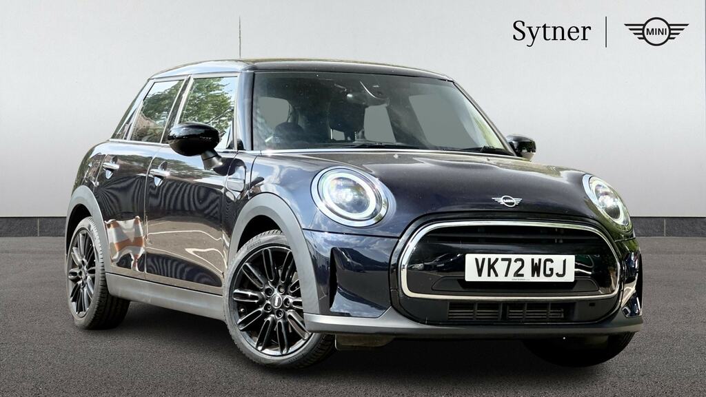 Mini Hatch 1.5 Cooper Exclusive Premium Black