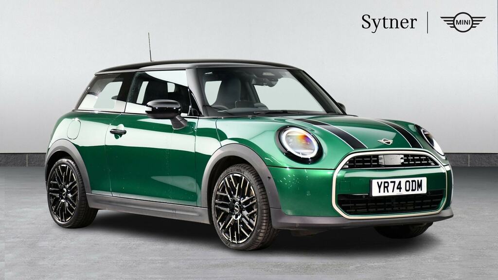 Mini Hatch 1.5 C Exclusive Level 1 Green