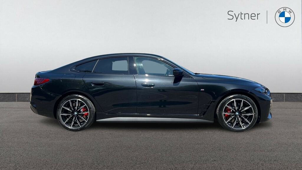 BMW i4 440Kw M60 83.9Kwh Black #3