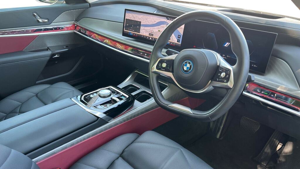 BMW i7 335Kw Edrive50 Excellence 105.7Kwh Black #6