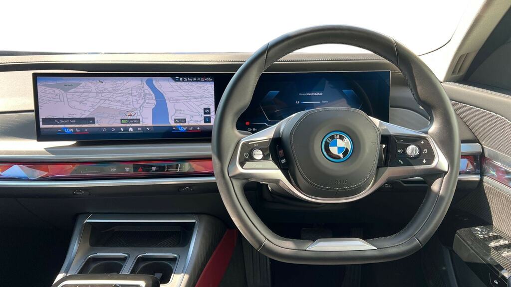 BMW i7 335Kw Edrive50 Excellence 105.7Kwh Black #5