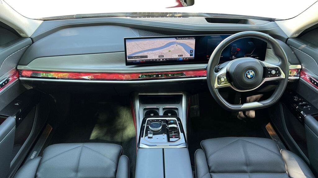BMW i7 335Kw Edrive50 Excellence 105.7Kwh Black #4