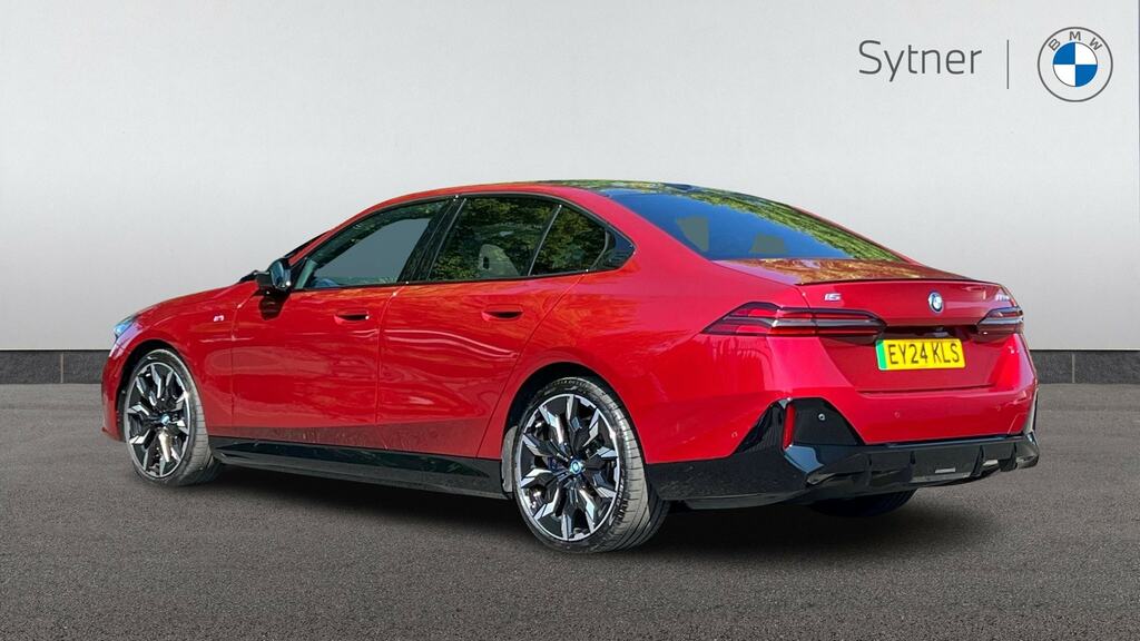 BMW i5 442Kw M60 Xdrive 84Kwh EY24KLS Red #2