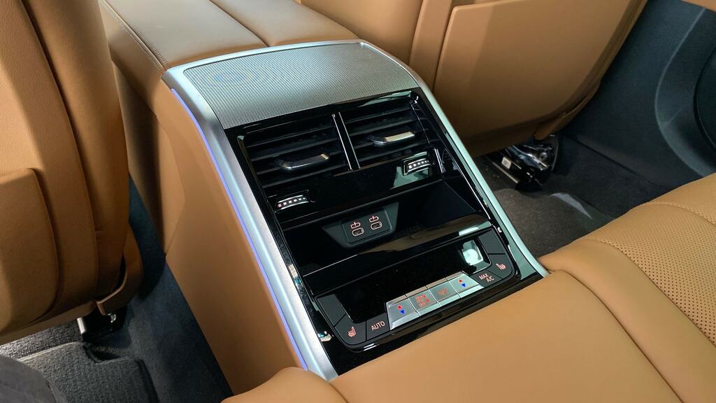 BMW 8 Series Gran Coupe 840I 333 Sdrive M Sport Blue #24