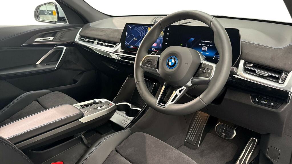 BMW iX2 230Kw Xdrive30 M Sport 65Kwh Grey #6