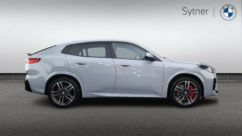 BMW iX2 230Kw Xdrive30 M Sport 65Kwh Grey #3