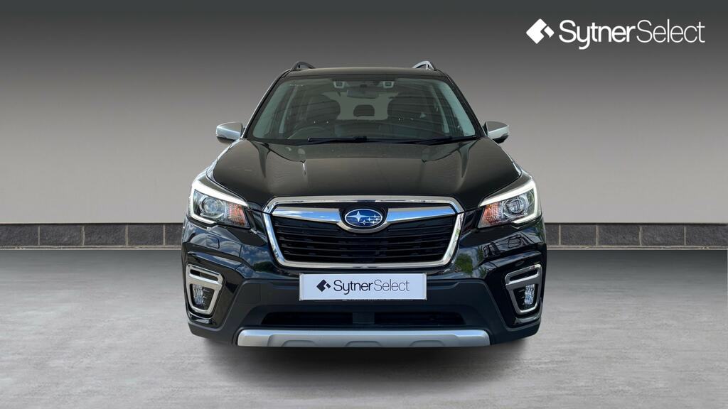 Subaru Forester 2.0I E-boxer Xe Premium Lineartronic Black #4