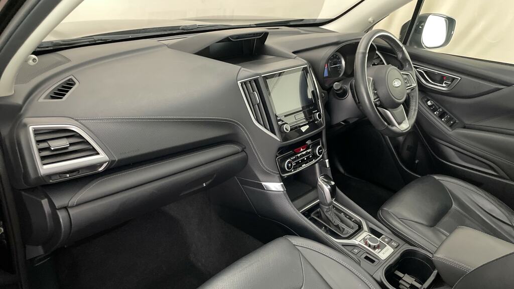 Subaru Forester 2.0I E-boxer Xe Premium Green #11