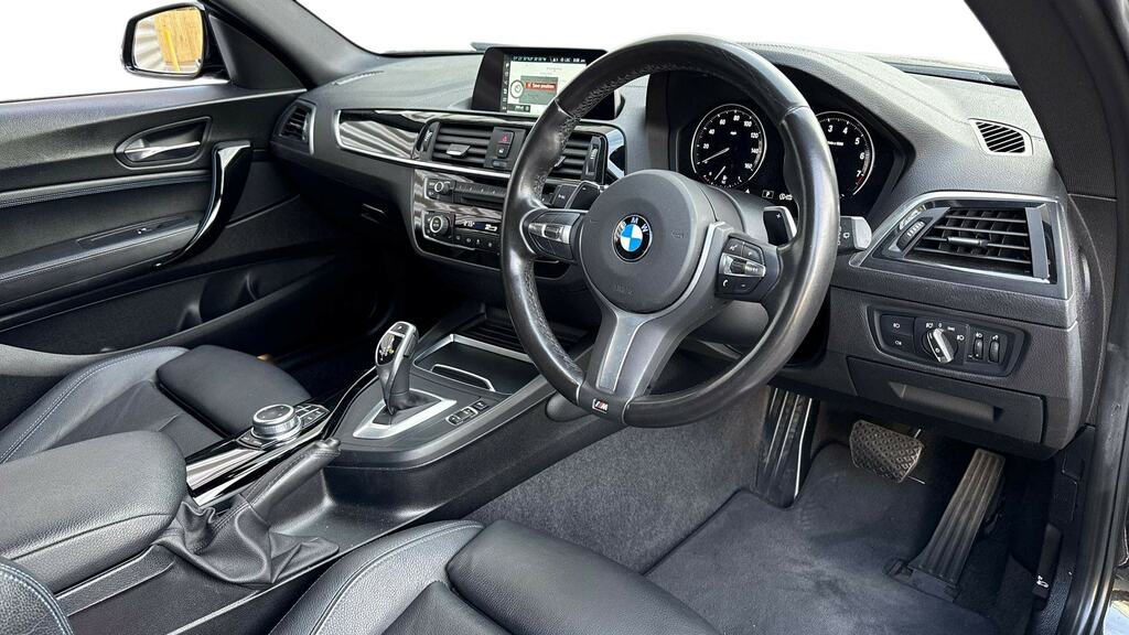 BMW 1 Series 120I 2.0 M Sport Nav Step HK18VOU Black #6