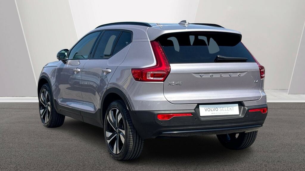 Volvo XC40 2.0 B4p Ultra Dark OV75BKU Silver #2