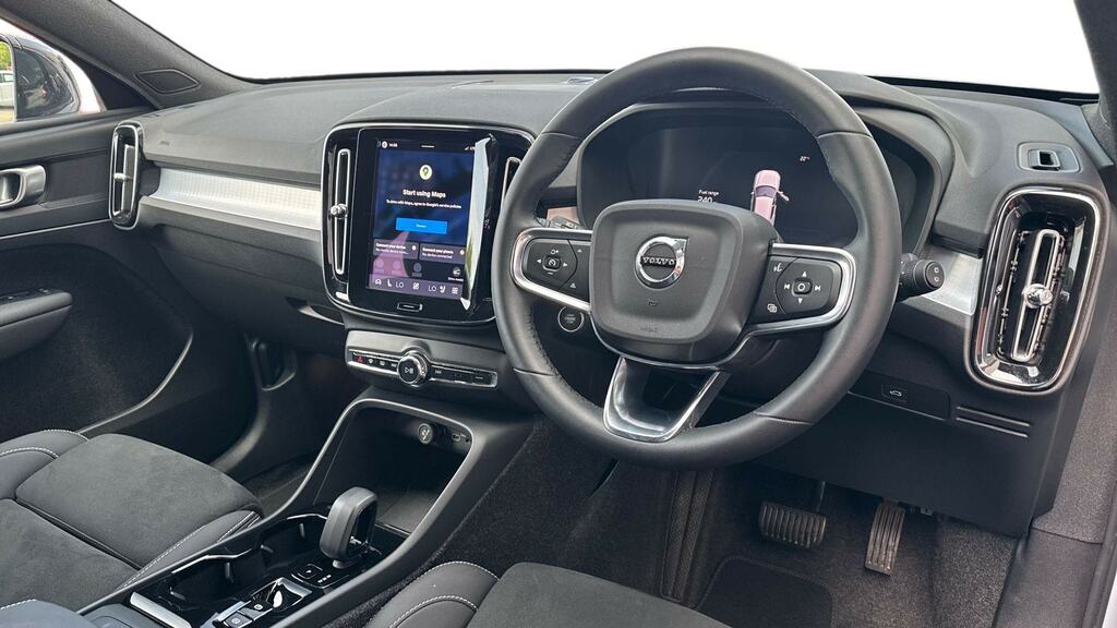 Volvo XC40 2.0 B4p Plus Dark RA25AOC Blue #5