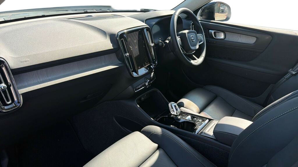 Volvo XC40 2.0 B4p Ultra Dark OY75WGE Grey #4