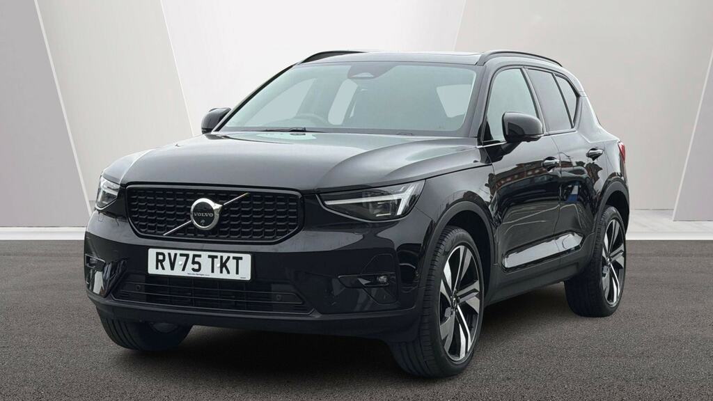 Volvo XC40 2.0 B3p Ultra Dark RV75TKT Black #6
