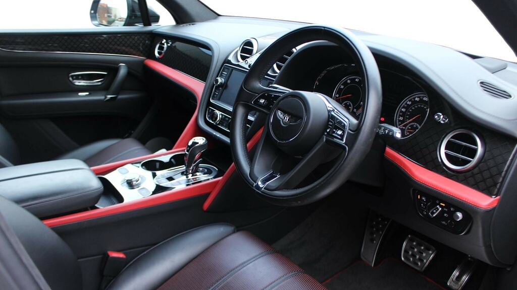 Bentley Bentayga 4.0 V8 Mulliner Design Series Grey #6
