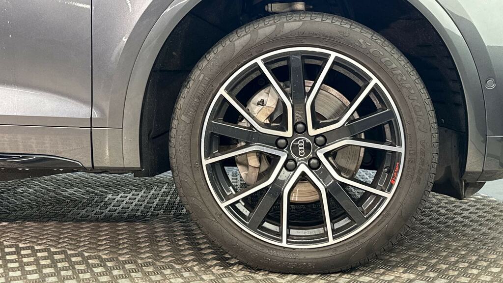 Audi Q5 40 Tdi Quattro Black Ed S Tronic Tech Pro YY24OFV Grey #5