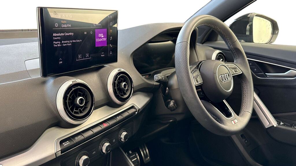Audi Q2 35 Tfsi S Line S Tronic YM24SOE Black #2