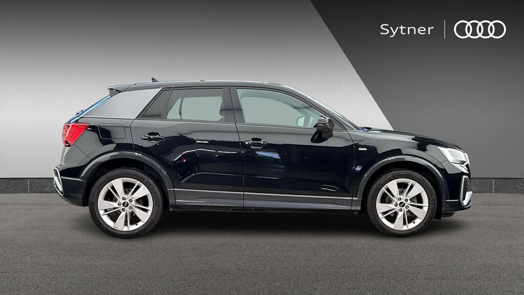 Audi Q2 35 Tfsi S Line S Tronic YM24SOE Black #4