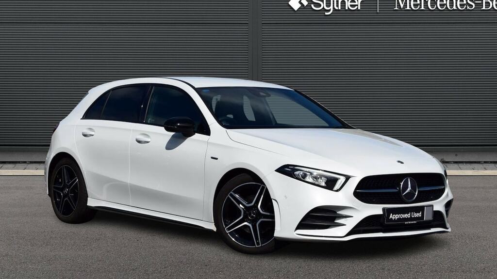 Mercedes-Benz A Class A180 Amg Line Executive Edition White