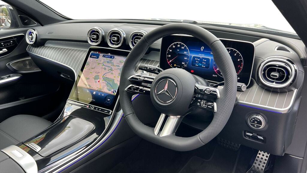 Mercedes-Benz C Class C300 Amg Line Premium Plus 9G-tronic Silver #3