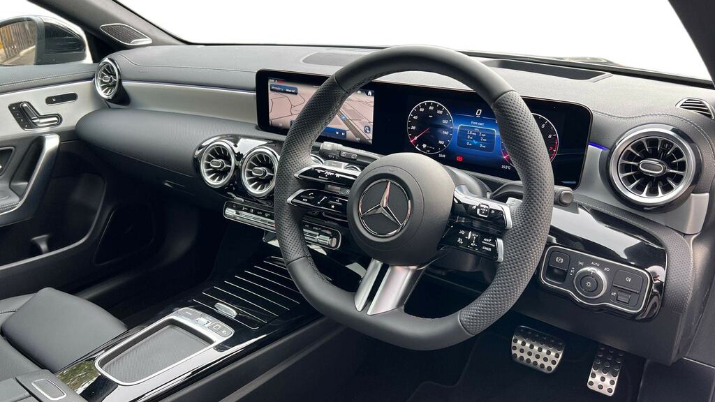 Mercedes-Benz CLA Class Cla 200 Amg Line Premium Plus Tip Grey #3