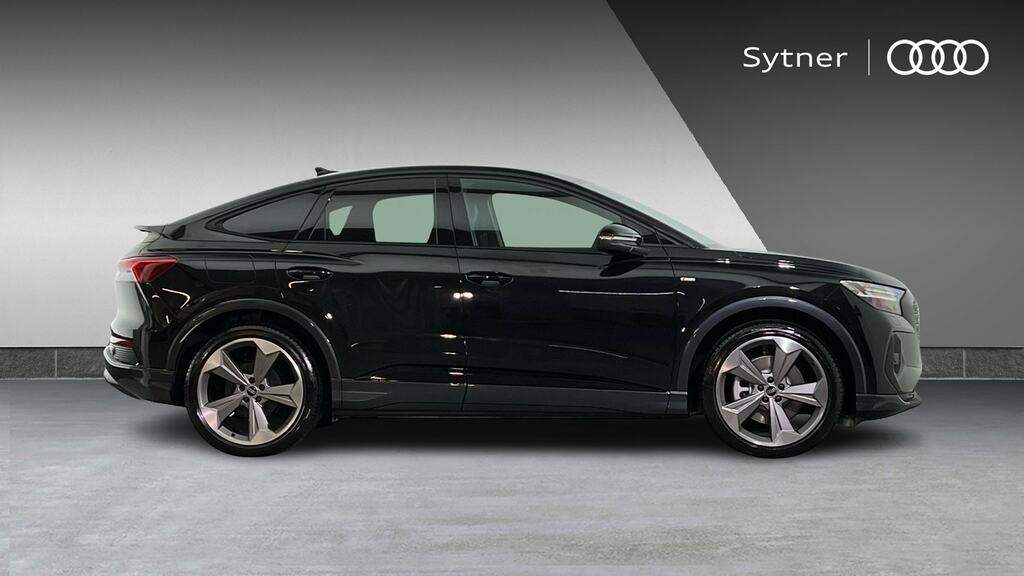 Audi Q4 E Tron 210Kw 45 82Kwh Black Edition FH26SZE Black #4