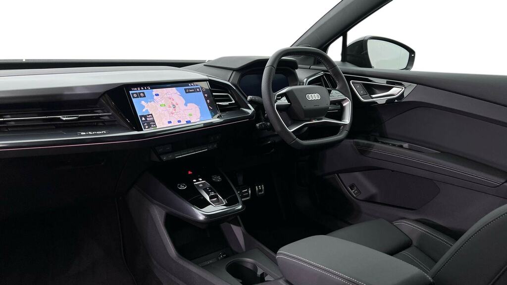 Audi Q4 E Tron 210Kw 45 82Kwh Black Edition FH26SZE Black #2