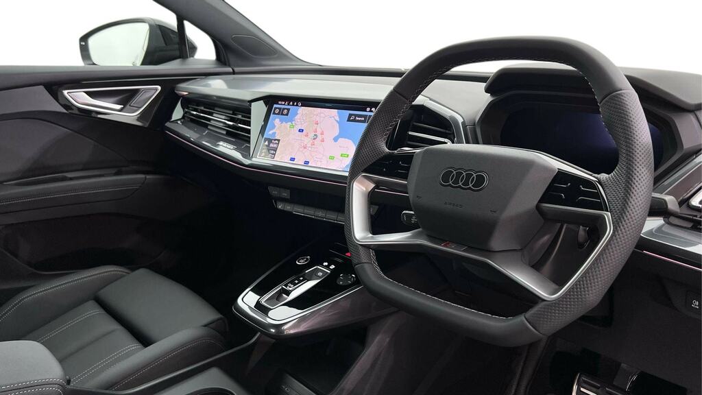 Audi Q4 E Tron 210Kw 45 82Kwh Black Edition FG26XZF Grey #6