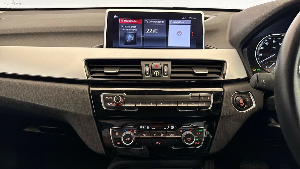 BMW X1 1.5 25E 10Kwh Sport Plug-in Xdrive White #8