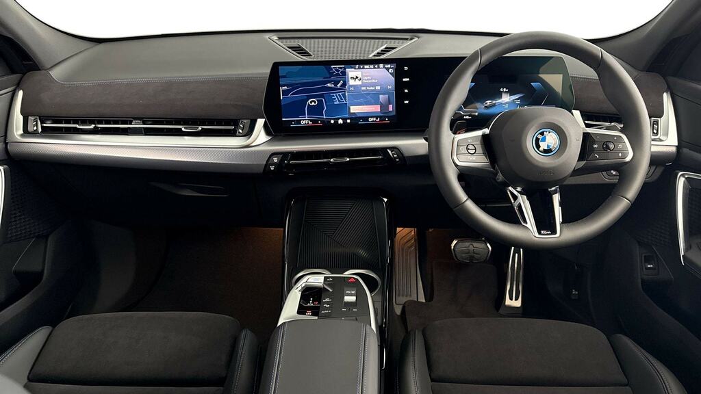 BMW iX2 150Kw Edrive20 M Sport 65Kwh Grey #4