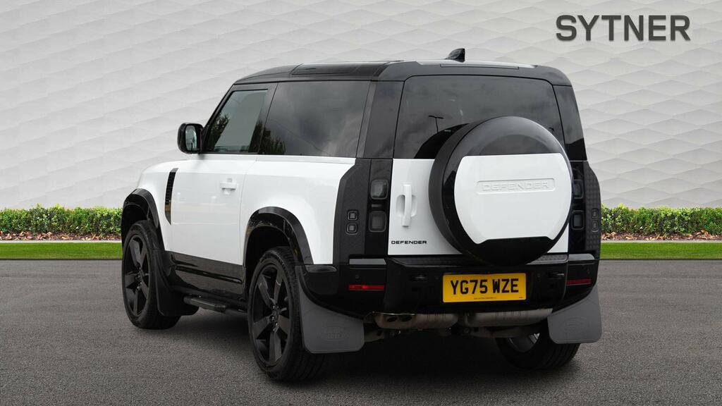 Land Rover Defender 90 3.0 D250 X-dynamic Hse 90 White #2