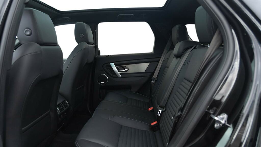 Land Rover Discovery Sport 2.0 D200 Dynamic Se 5 Seat YE24VZC Black #4