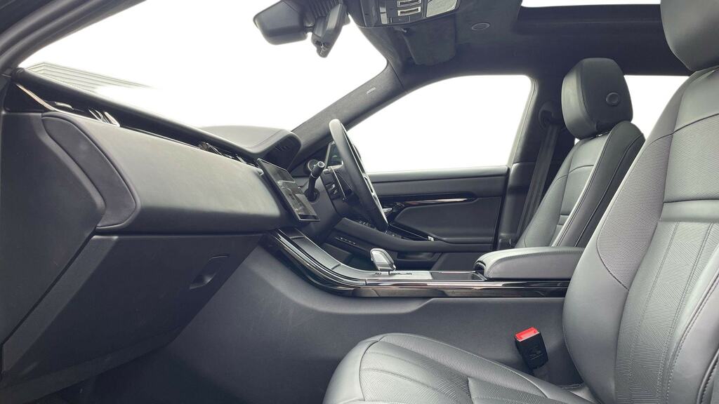 Land Rover Range Rover Evoque 2.0 D200 Revised KN25GWE Black #3