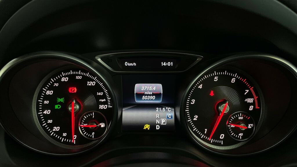 Mercedes-Benz GLA Class Suv 1.6 Gla180 Amg Line Edition 7G-dct Euro 6 Ss Black #13