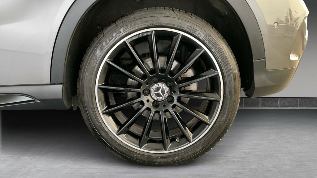Mercedes-Benz GLA Class Suv 1.6 Gla180 Amg Line Edition 7G-dct Euro 6 Ss Black #25
