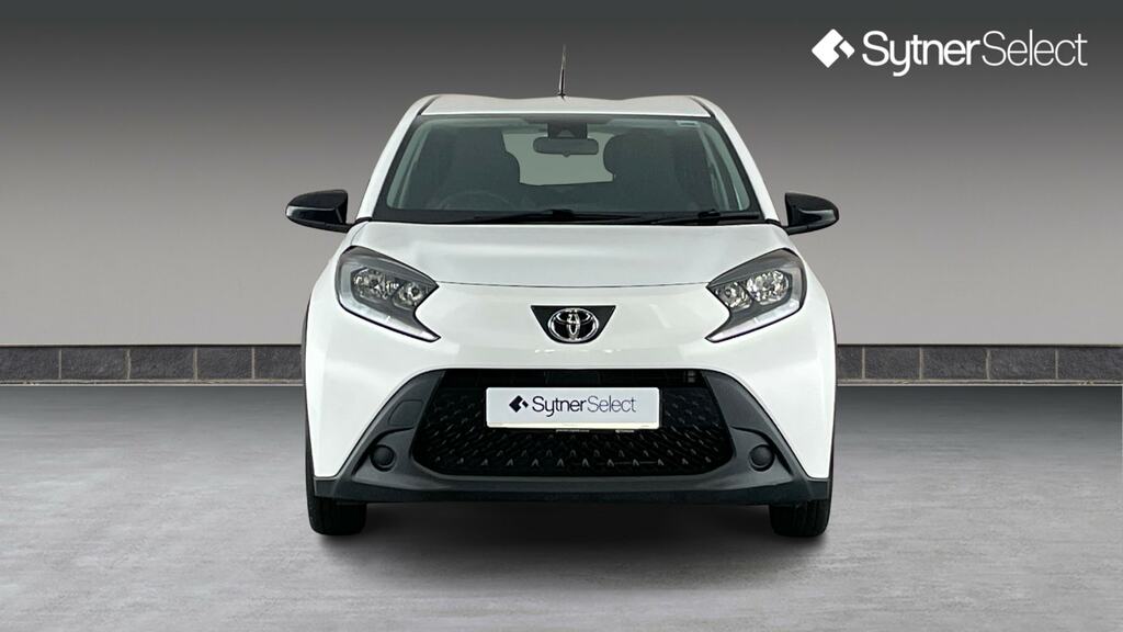 Toyota Aygo X 1.0 Vvt-i Pure CX22YTN White #4