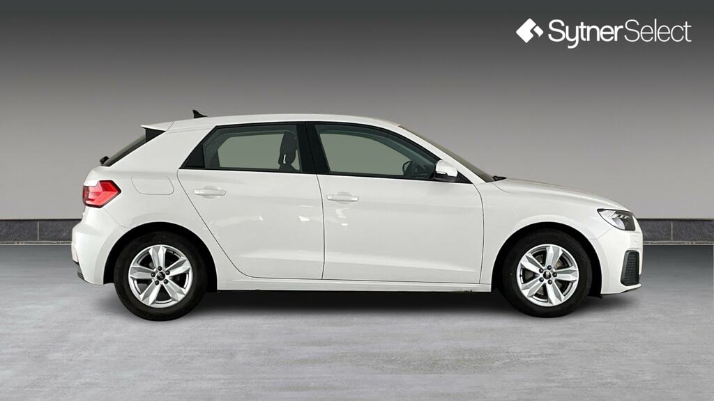 Audi A1 30 Tfsi 110 Technik YC23KWP White #3