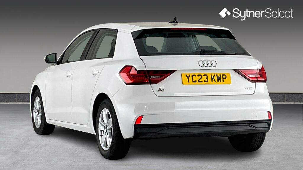 Audi A1 30 Tfsi 110 Technik YC23KWP White #2