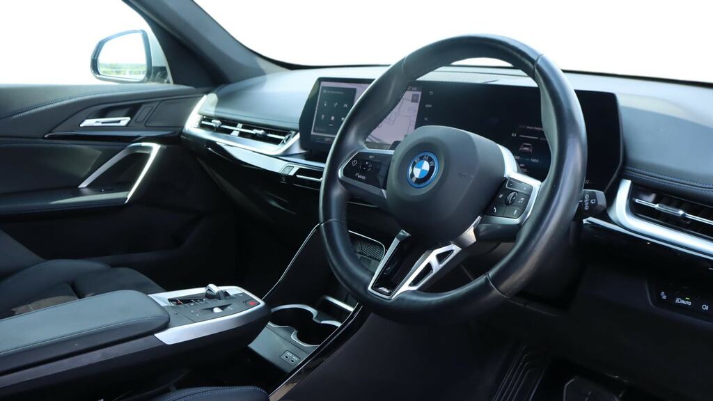 BMW iX1 150Kw Edrive20 M Sport 65Kwh Techpro CA24VVM Silver #6