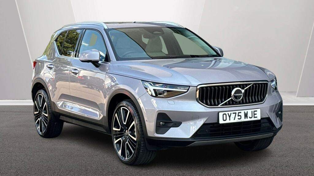 Volvo XC40 2.0 B4p Ultra Bright Silver