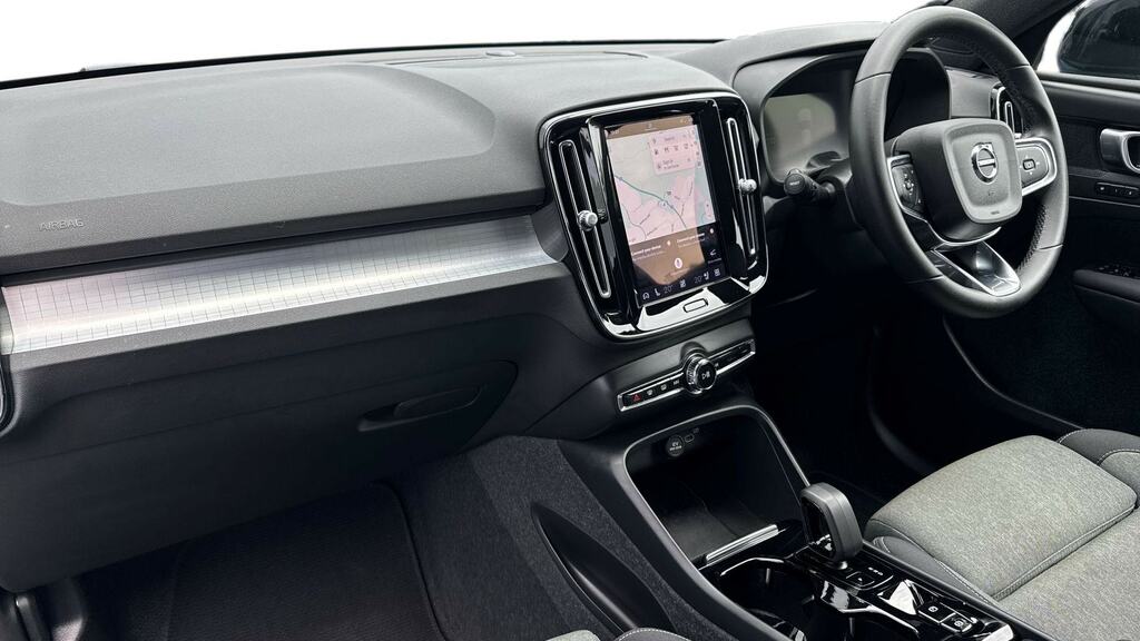 Volvo XC40 2.0 B3p Plus Dark DA23ZVF Blue #4