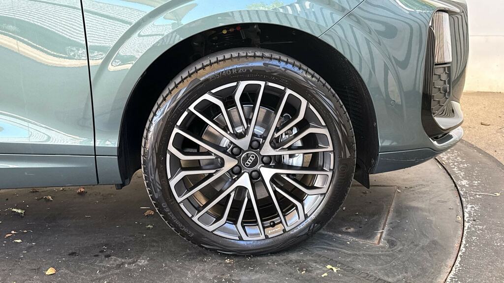 Audi Q3 1.5 E-hybrid Edition 1 S Tronic Soundvision Green #5